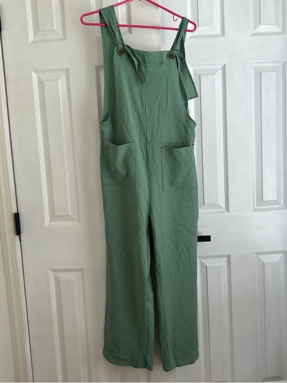 Cupshe Sage Green Tie-Shoulder Wide-Leg Jumpsuit